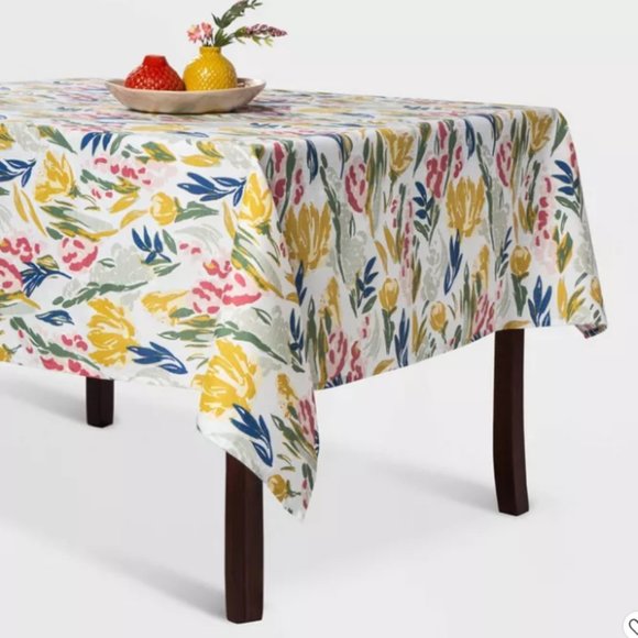 Opalhouse Other - Floral Tablecloth